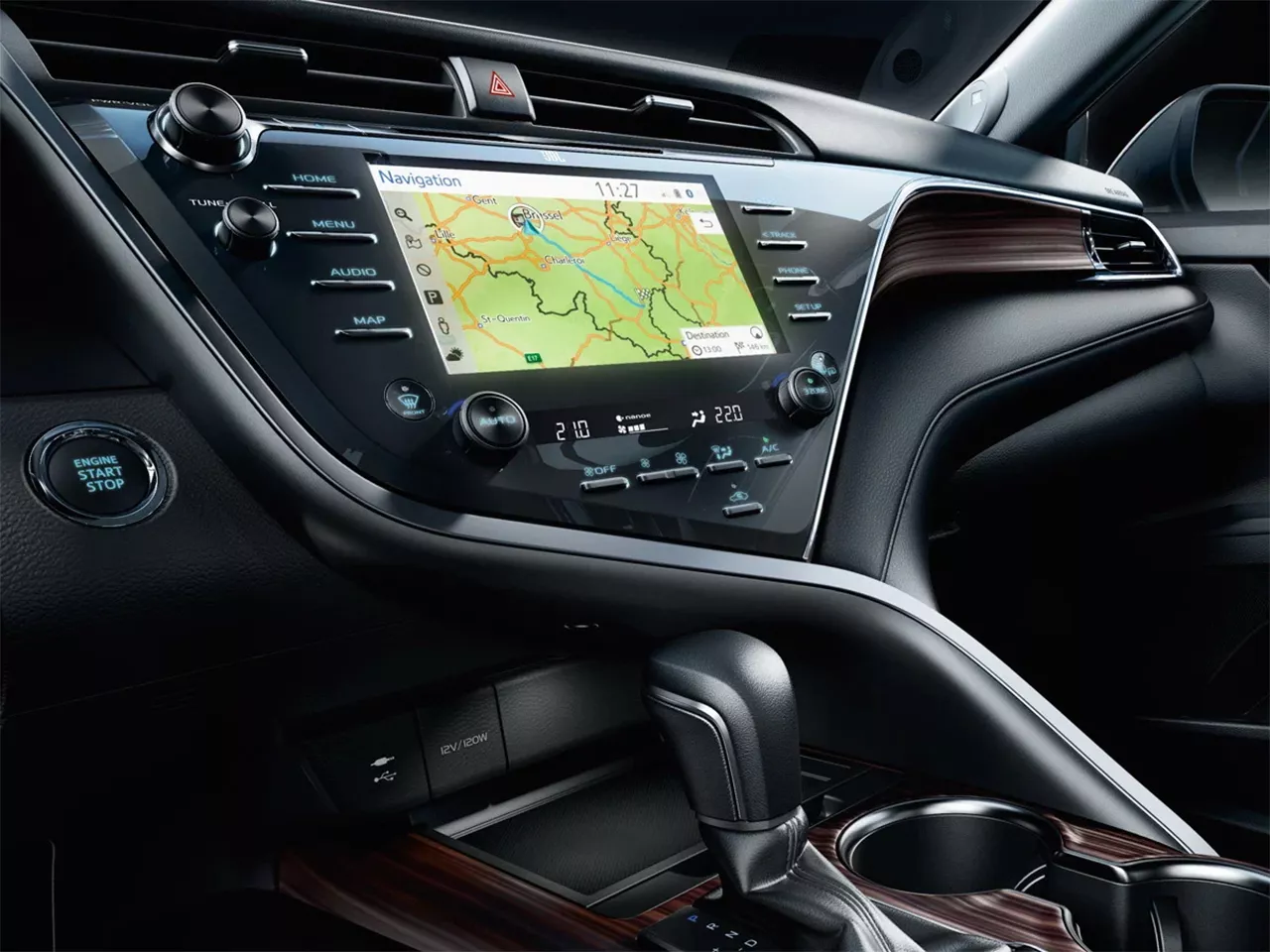 Toyota Camry 2021
