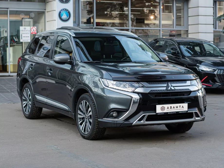 Mitsubishi Outlander 2018