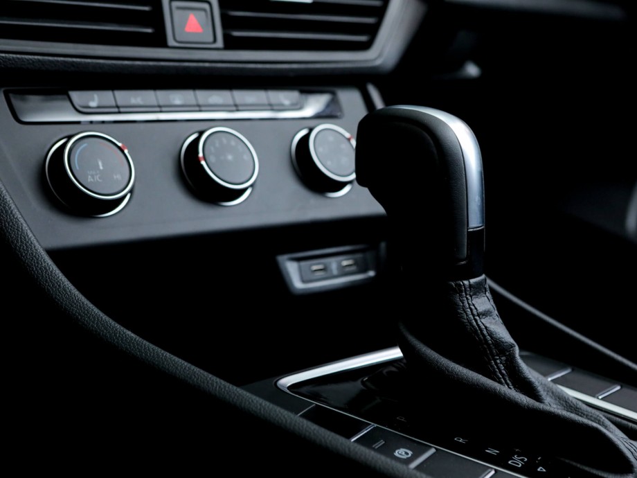 Volkswagen Jetta 2021