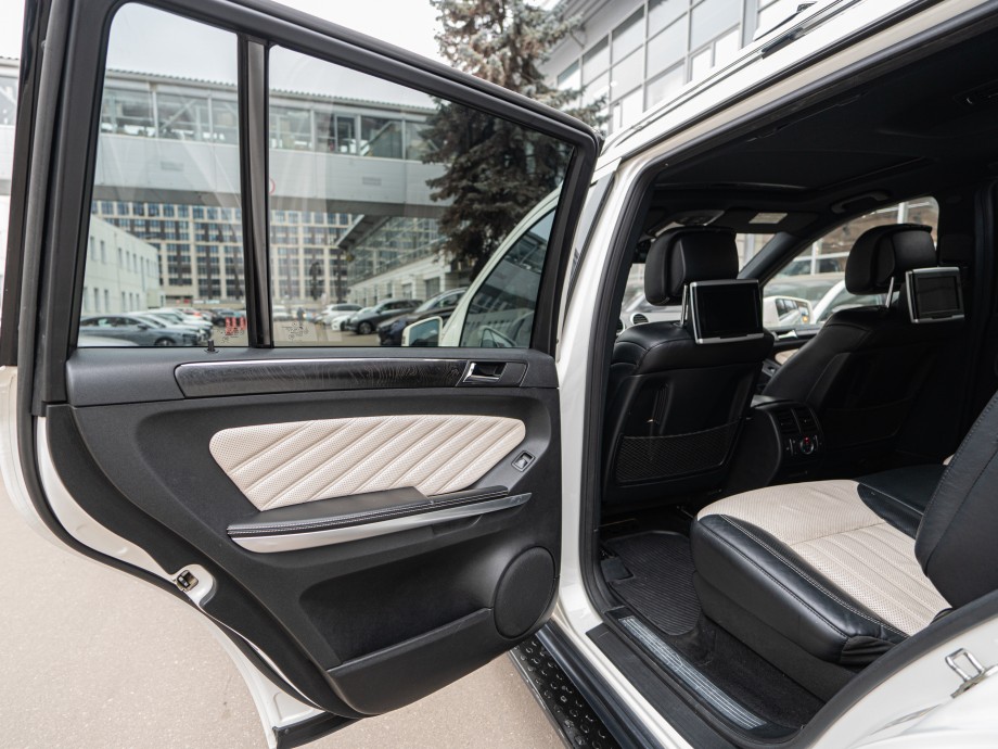 Mercedes-Benz GL-класс 2012