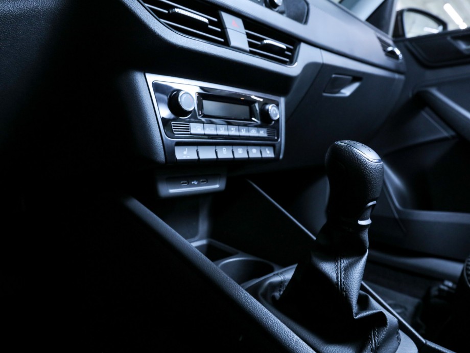 Volkswagen Polo 2021