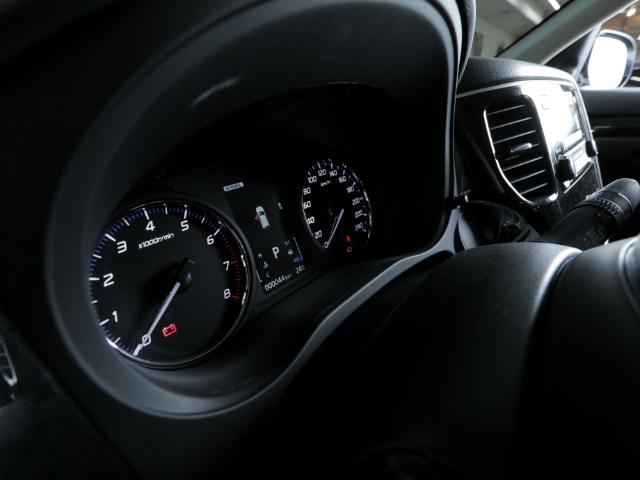 Mitsubishi Outlander 2022