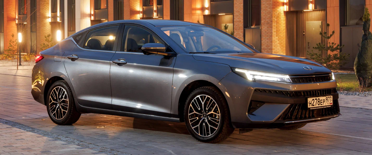 У дилеров Москвич появились лифтбеки в новой комплектации