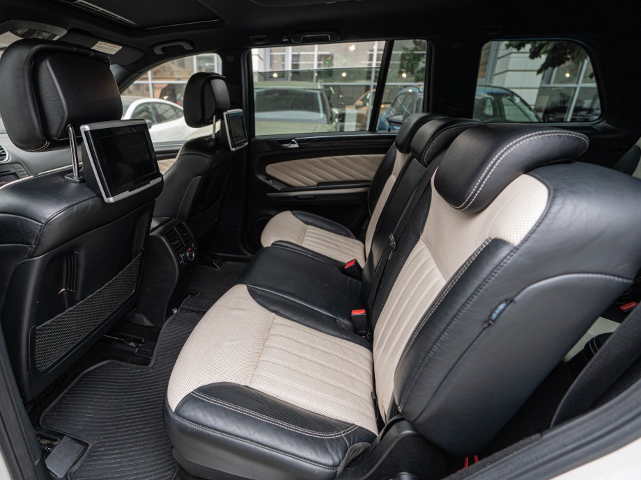 Mercedes-Benz GL-класс 2012