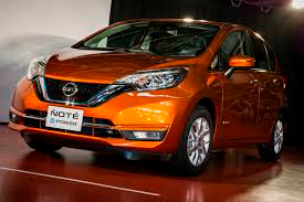 В Японии начались продажи гибридного Nissan Note e-POWER