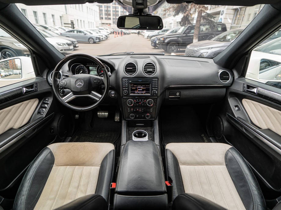 Mercedes-Benz GL-класс 2012