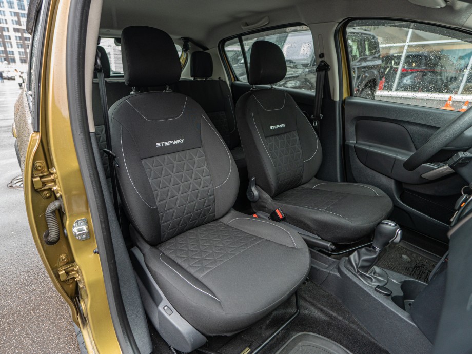 Renault Sandero Stepway 2016