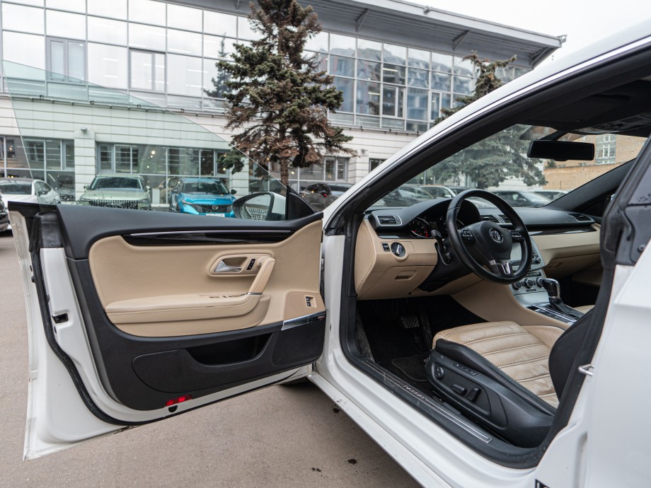 Volkswagen Passat CC 2012