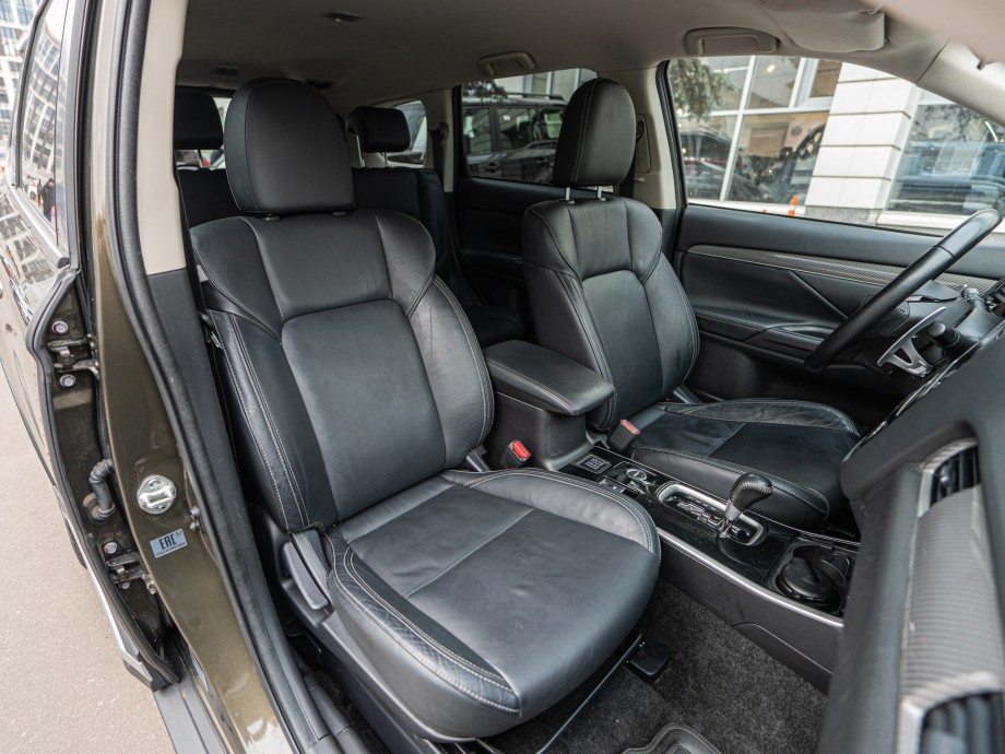 Mitsubishi Outlander 2019