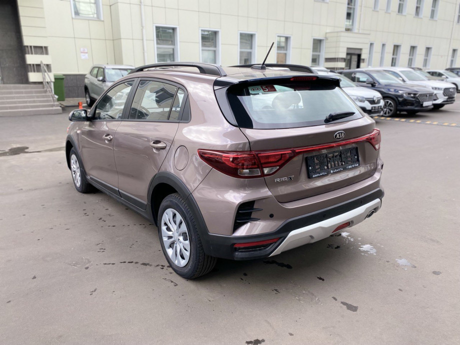 KIA Rio X-Line 2020