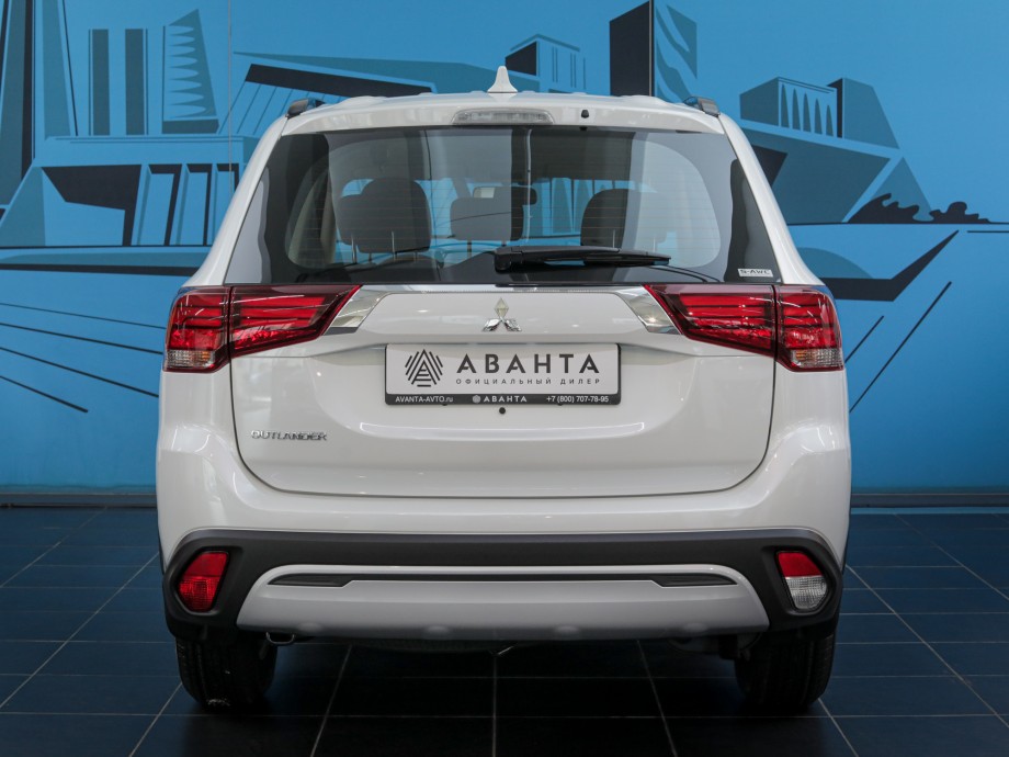 Mitsubishi Outlander 2022