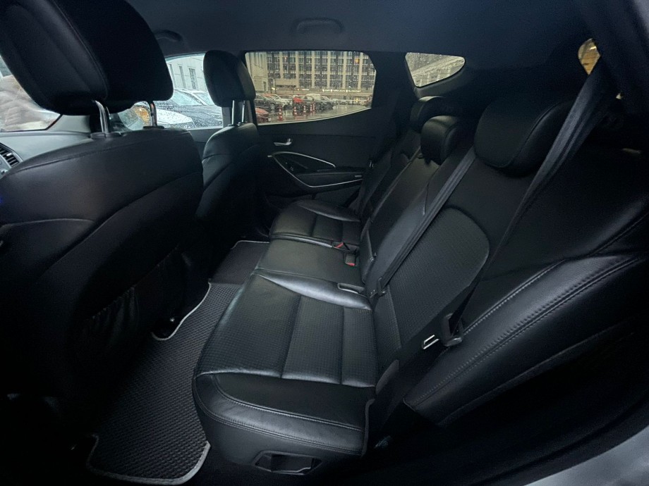 Hyundai Santa Fe 2013