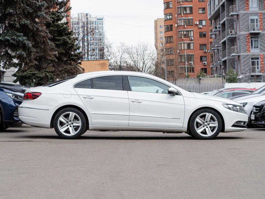 Volkswagen Passat CC 2012