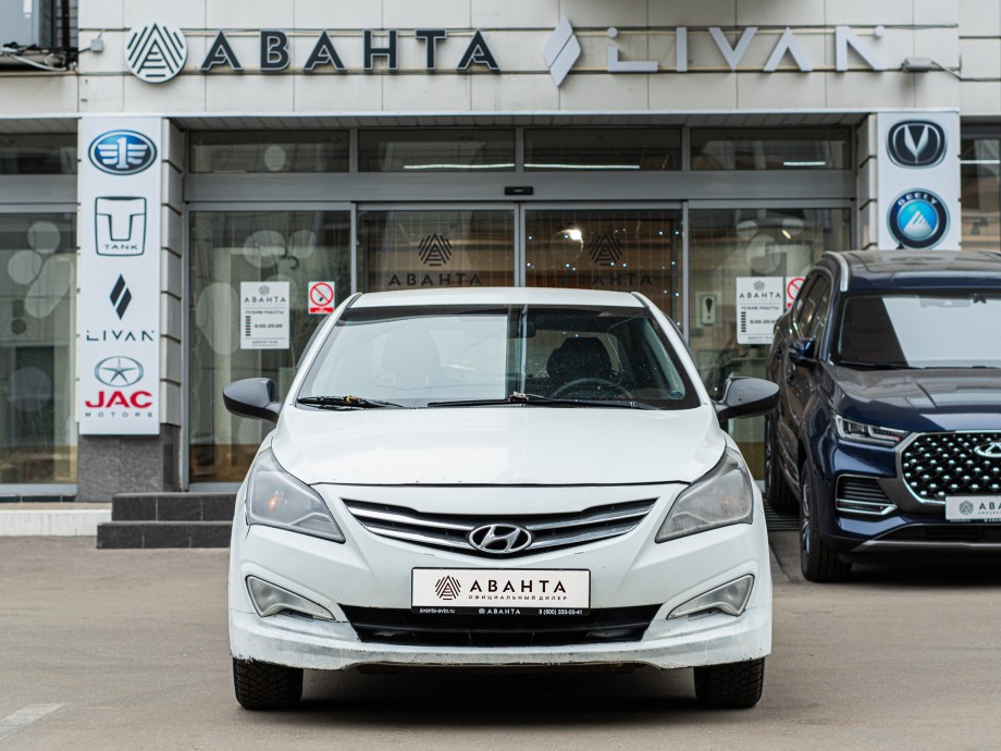 Hyundai Solaris 2015