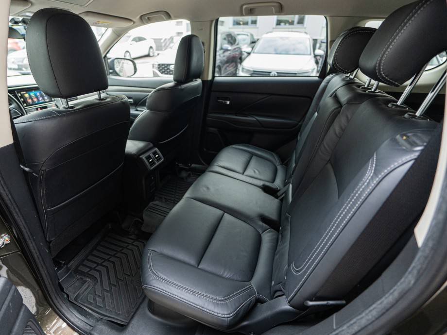 Mitsubishi Outlander 2019