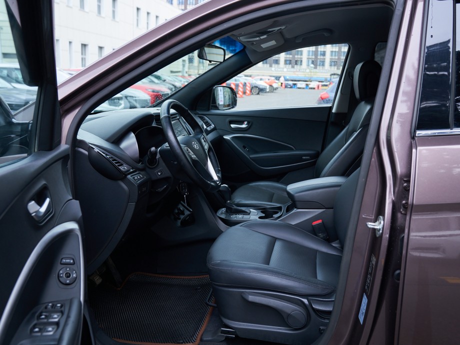 Hyundai Santa Fe 2015