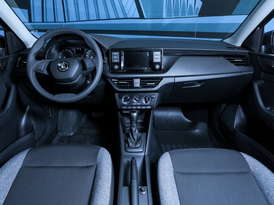 Skoda Rapid 2021