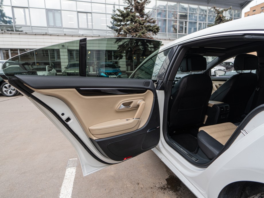 Volkswagen Passat CC 2012