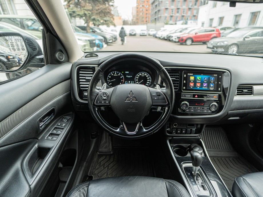 Mitsubishi Outlander 2019