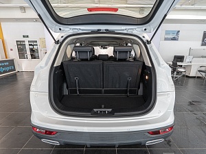 Dongfeng 580 Luxury 1.5 CVT