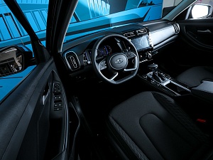 Hyundai Creta Lifestyle + Winter 2.0 AT