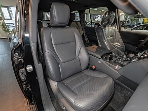 Toyota Land Cruiser 300 ZX (7 мест) 3.4 AT