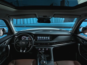 Changan CS95 DLX 2.0 AT