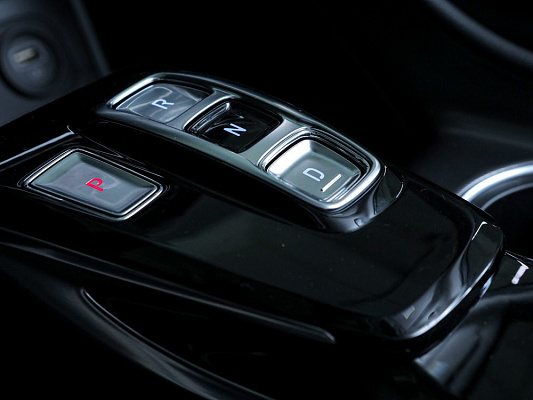 Hyundai Sonata Comfort 2.0 AT 150 л.c. авт. бензин