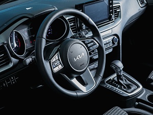 Kia Ceed SW Luxe 1.6 AT