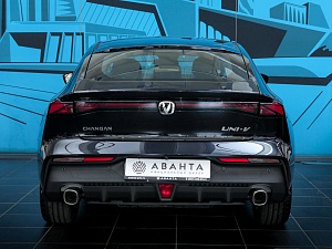 Changan UNI-V Люкс 1.5 AMT