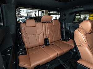 Toyota Alphard Executive Lounge 2.5 CVT