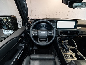 Toyota Land Cruiser Prado VX-L 2.4 AT