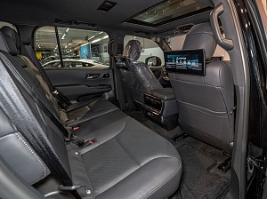 Toyota Land Cruiser 300 ZX (7 мест) 3.4 AT