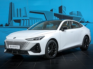 Changan UNI-V Люкс 1.5 AMT