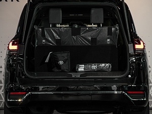 Toyota Land Cruiser 300 ZX (7 мест) 3.4 AT