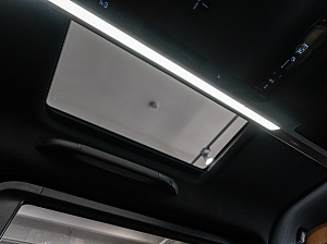 Toyota Alphard Executive Lounge 2.5 CVT