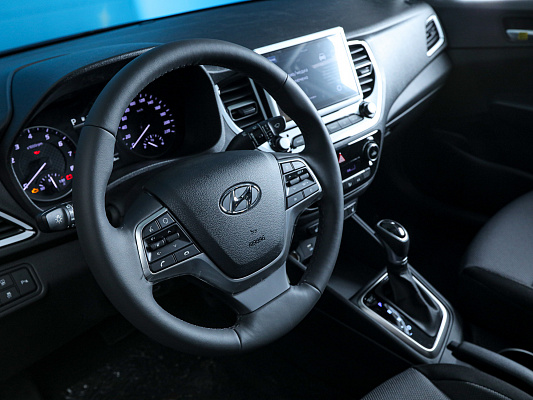 Hyundai Solaris Elegance 1.6 AT Blue