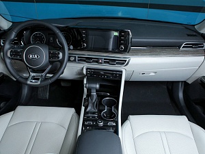 Kia K5 Comfort 2.0 AT