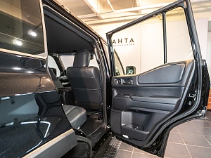 Toyota Land Cruiser Prado VX-L 2.4 AT