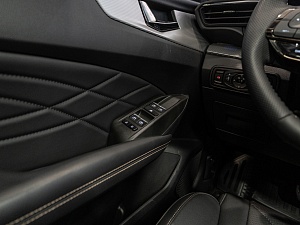 Kaiyi X7 Kunlun Лакшери (Luxury) 2.0 AMT