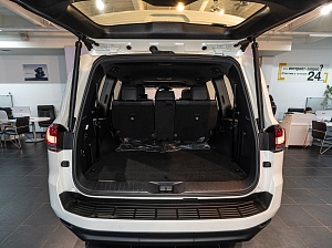 Toyota Land Cruiser 300 VX+ (7 мест) 3.4 AT