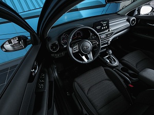 Kia Cerato Luxe 2.0 AT