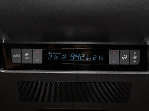 Toyota Alphard Executive Lounge 2.5 CVT