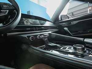 Changan CS95 DLX 2.0 AT