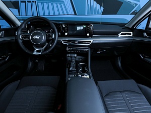 Kia K5 Comfort 2.0 AT