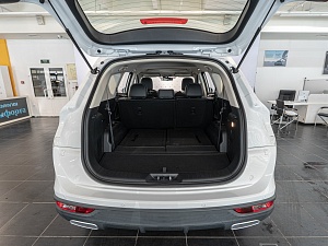 Dongfeng 580 Luxury 1.5 CVT