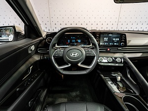 Hyundai Elantra NEW TOP 1.5 CVT